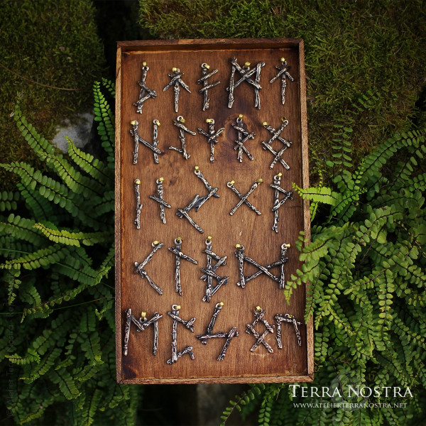 Tiwaz — Bronze Rune