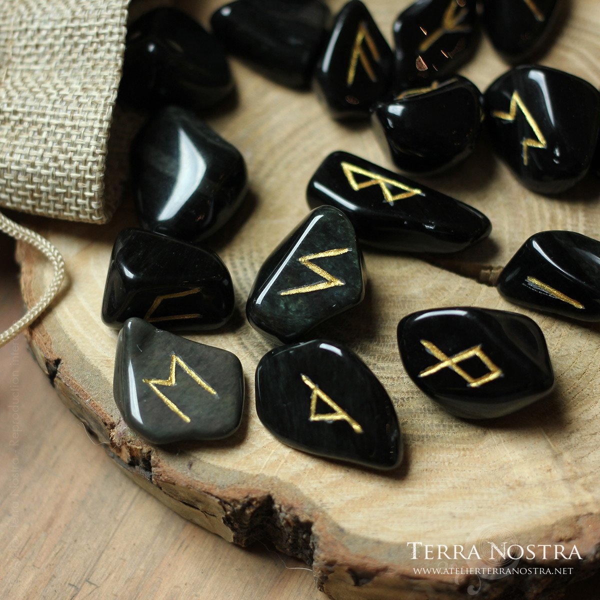 Set de 25 Runes en obsidienne oeil céleste