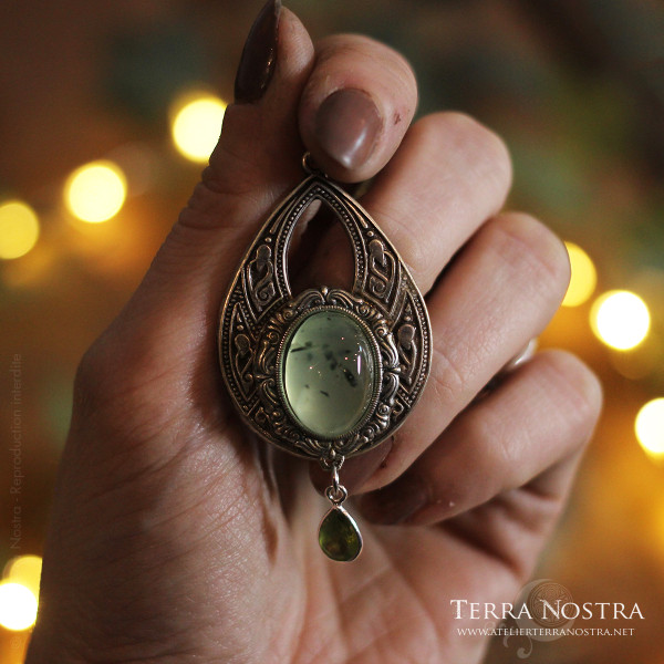 Pendentif elfique / Art nouveau "Enora"