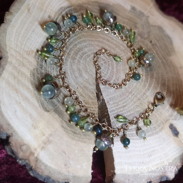 "Automnal" acorn bracelet — Green