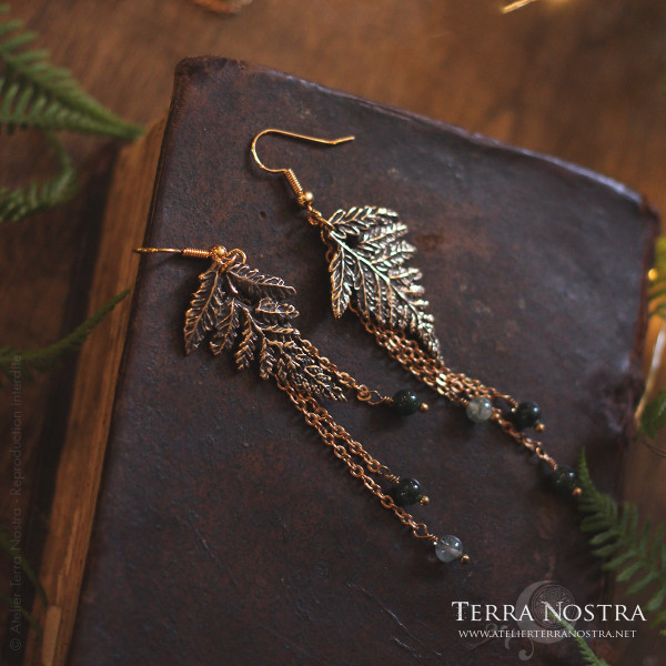 "Alessa" fern earrings — Bronze and moss agate