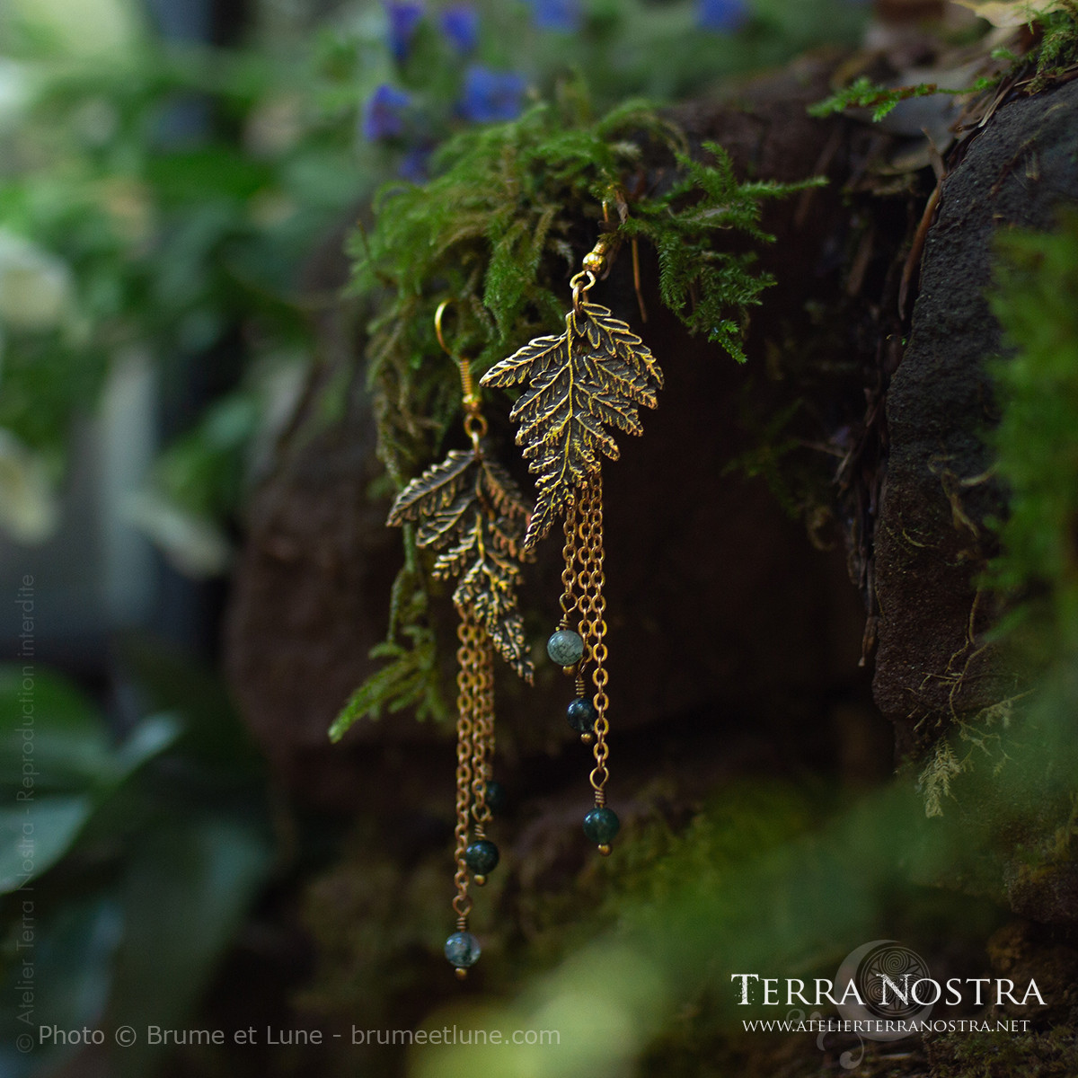 "Alessa" fern earrings — Bronze and moss agate