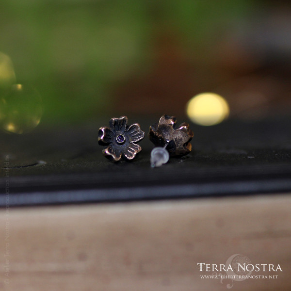 "Nalba" mallow ear studs