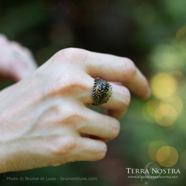 Bague Fougère "Alessa" en laiton — T53 Tourmaline verte