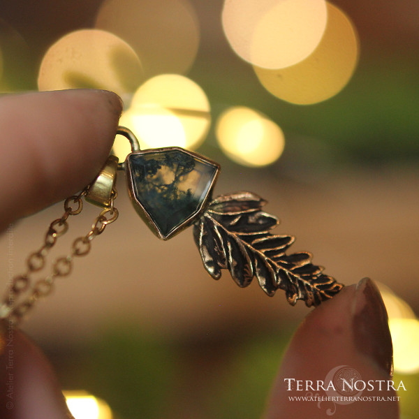 copy of "Alessa" fern pendant with green garnet