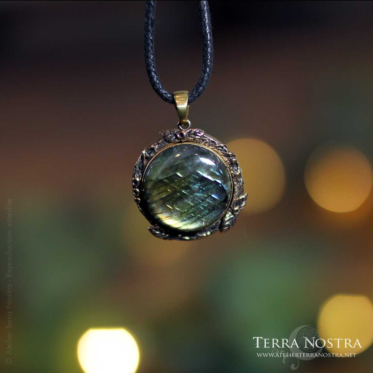 Pendentif "Sol" en labradorite et bronze