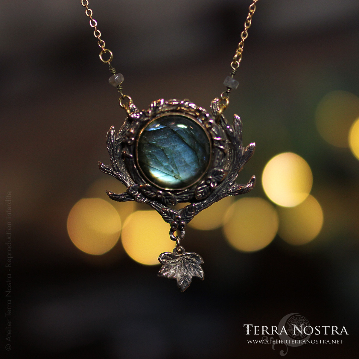 Collier "Sika" en bronze et labradorite