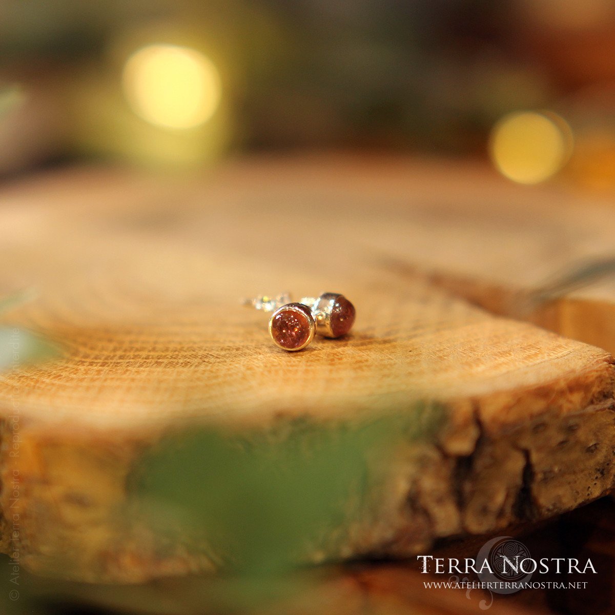 Paire de puces d'oreilles en Tourmaline rose