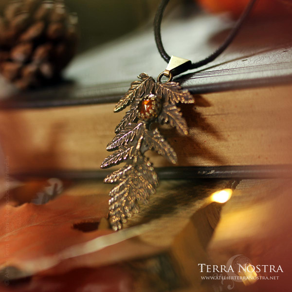 "Alessa" fern pendant with orange kyanite