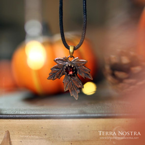 "Kaede" small maple pendant...