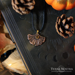 "Kino" small ginkgo pendant with citrine
