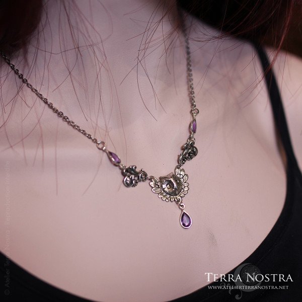 Collier hibou "Louma" en pierres naturelles