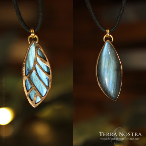 [PRECOMMANDE] Pendentif "Faë"