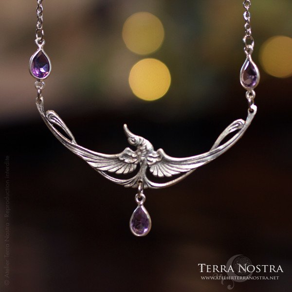 Collier art nouveau "Lyra" en pierres naturelles