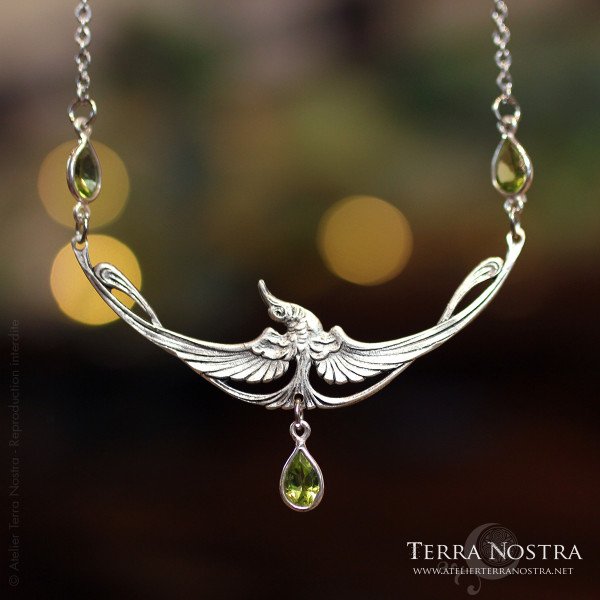 Collier art nouveau "Lyra" en pierres naturelles