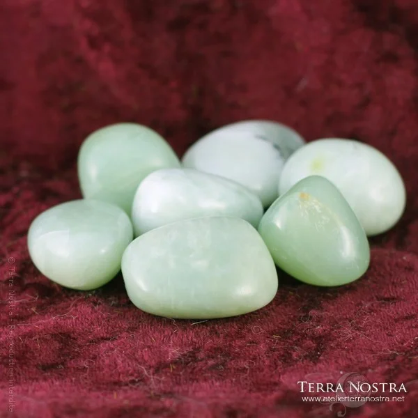 [Paix, Méditation] Jade serpentine