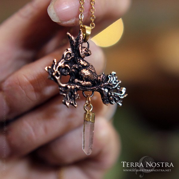 Pendentif "Le Messager d'Ostara"