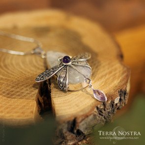 Pendentif "Odonata Nila" — Labradorite blanche