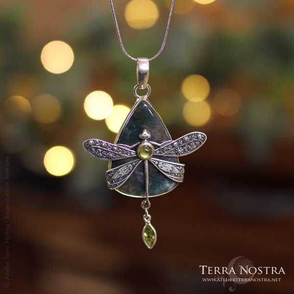 Pendentif "Odonata Nila" — Agate mousse et péridot