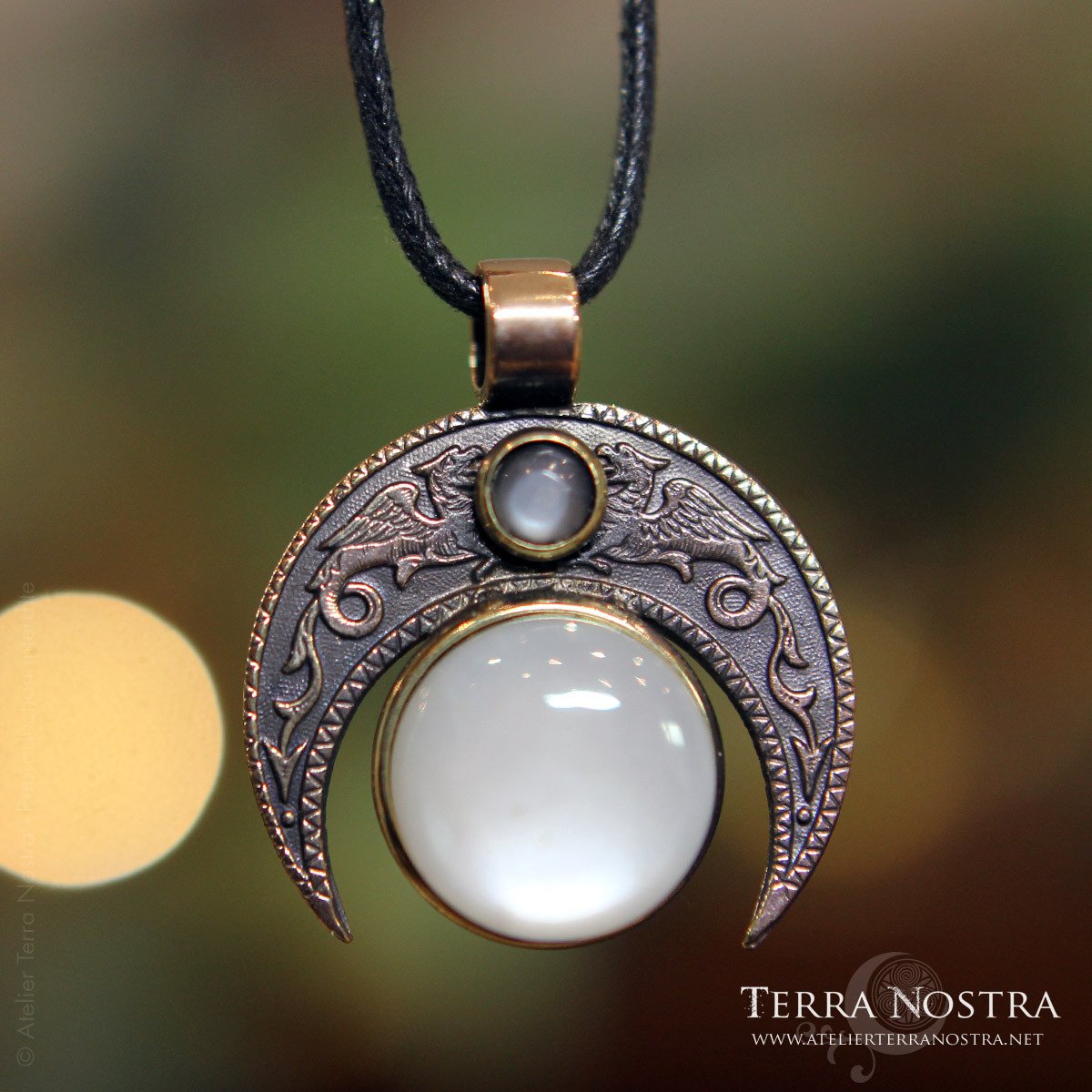 Pendentif "Skiä" — Pierre de Lune
