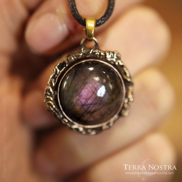 "Sol" bronze and purple labradorite pendant