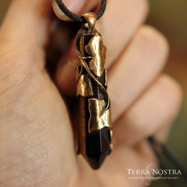 copy of Maeäan pendant — Tiger eye