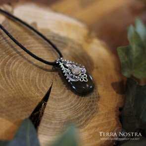 "Elixir" pendant — Labradorite