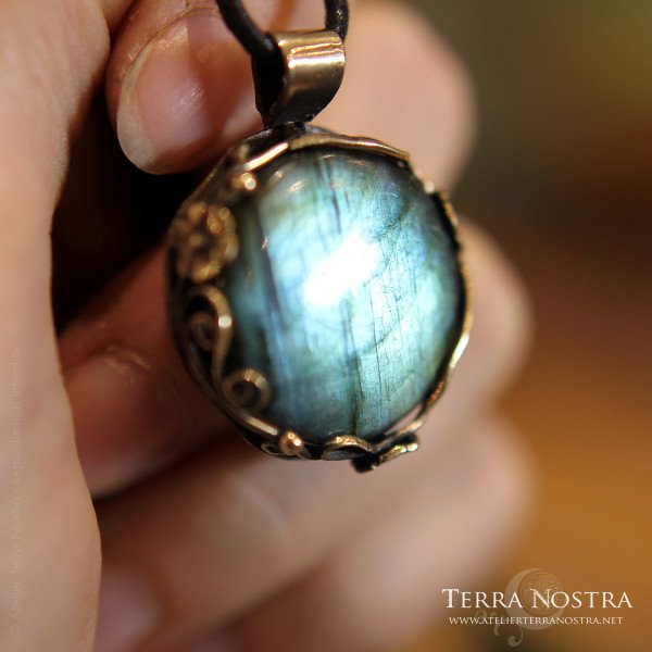 Pendentif réversible "Hedera" — Labradorite
