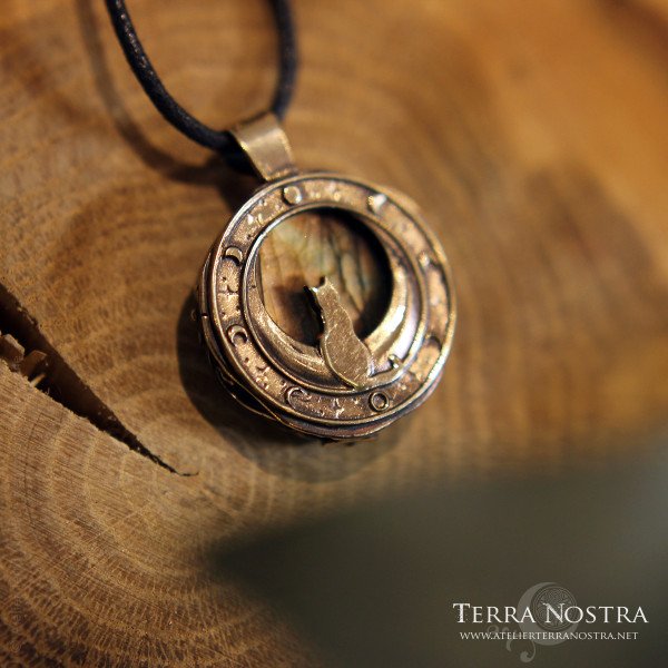 Pendentif réversible "Hallow" — Labradorite