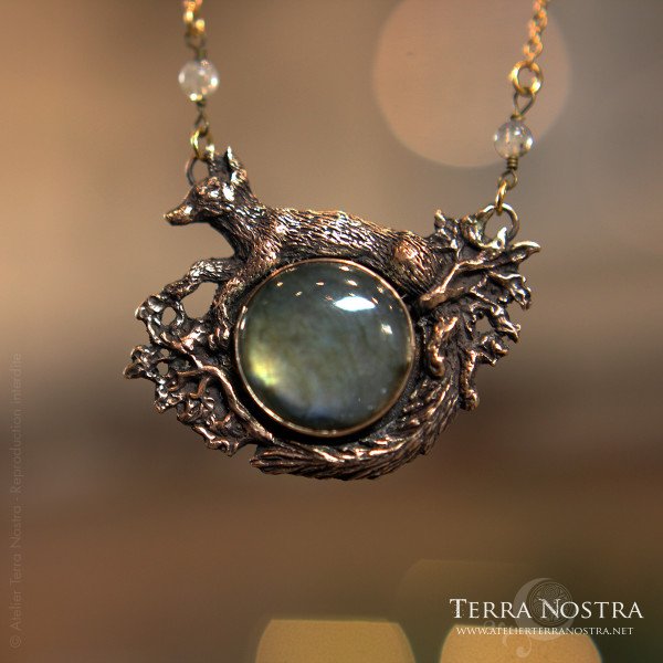 Collier "La Fille d'Ysatis" — Labradorite