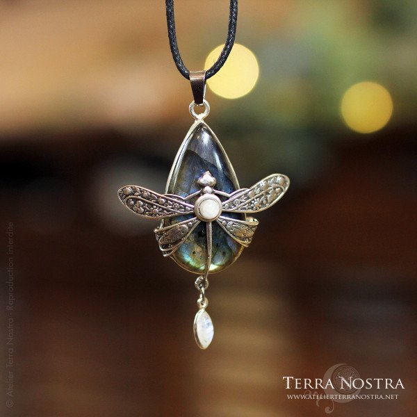 Grand pendentif "Odonata Nila" — Labradorite