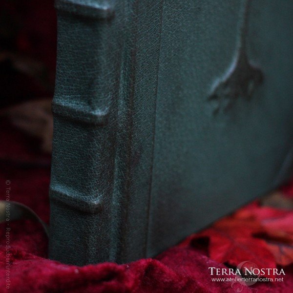 "Gondor Tree" grimoire